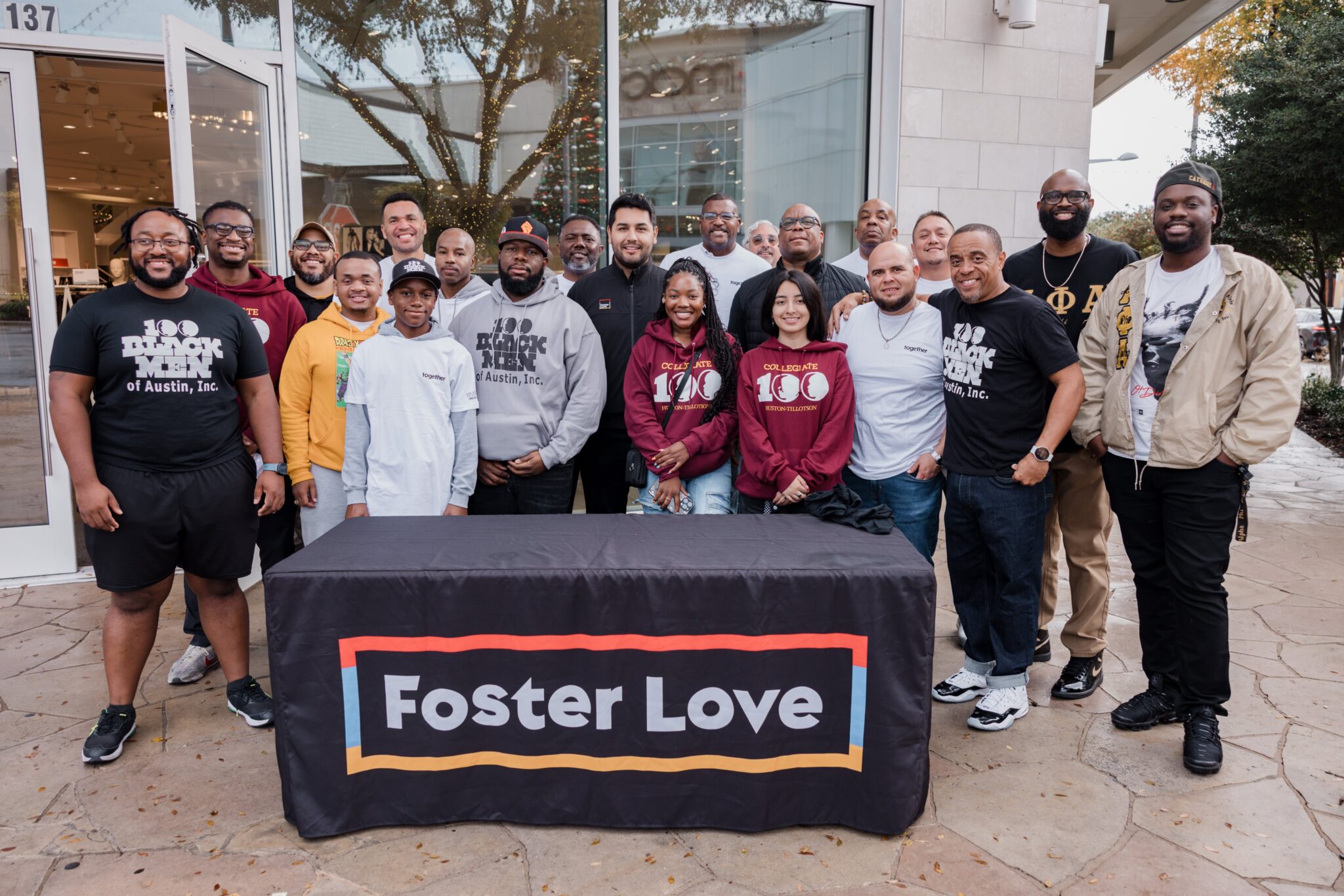 AustinHM_ShoppingSpree_10-2048x1366